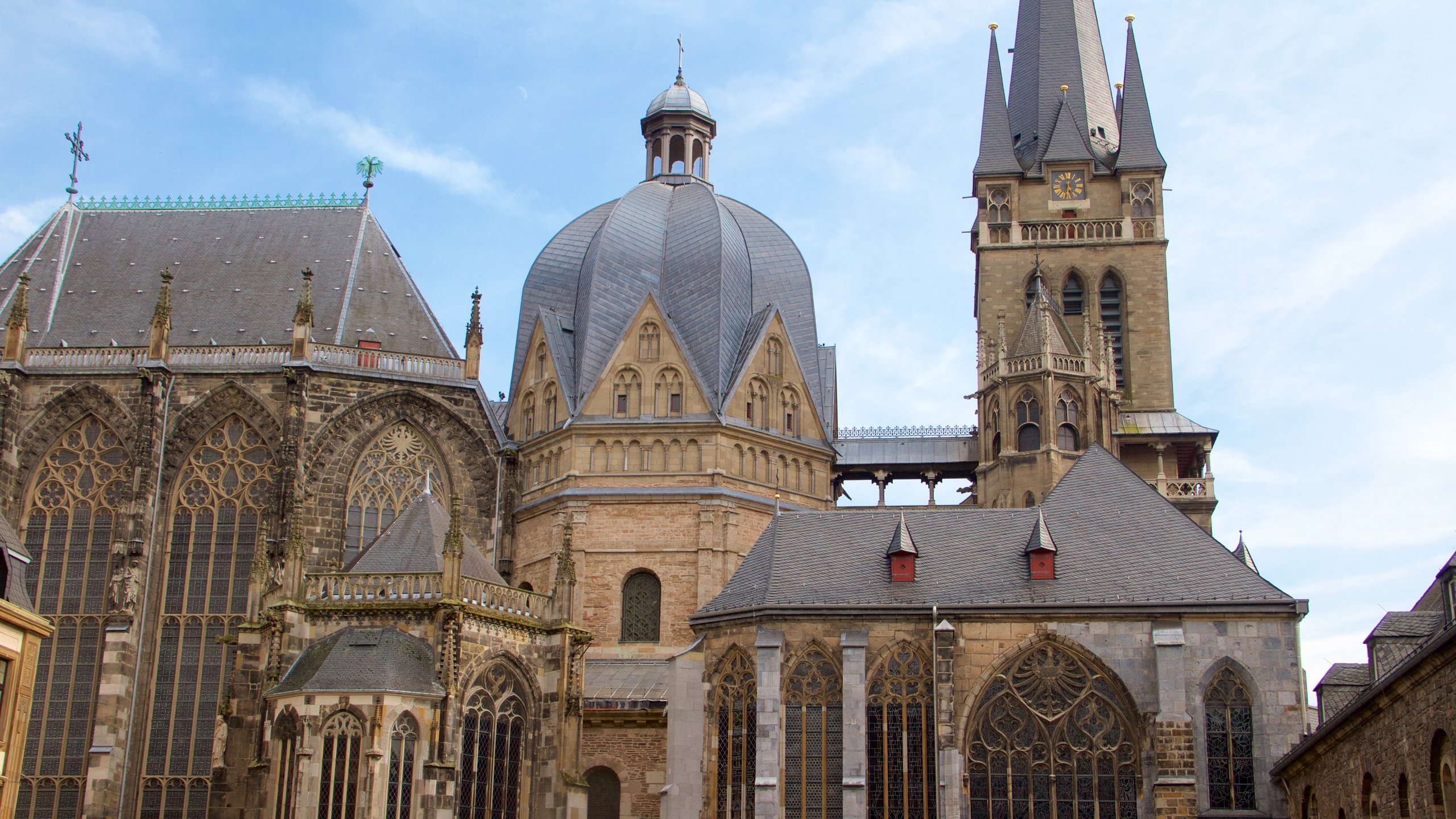 Tempat Wisata Menarik di Aachen, Jerman yang Wajib Dikunjungi